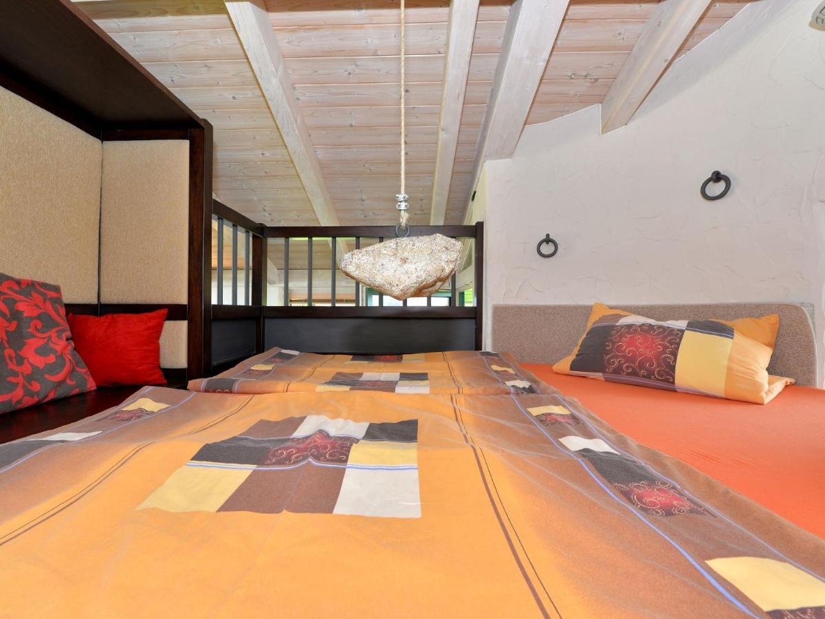 Holiday Home With Whirlpool And Sauna In וייכטאך מראה חיצוני תמונה