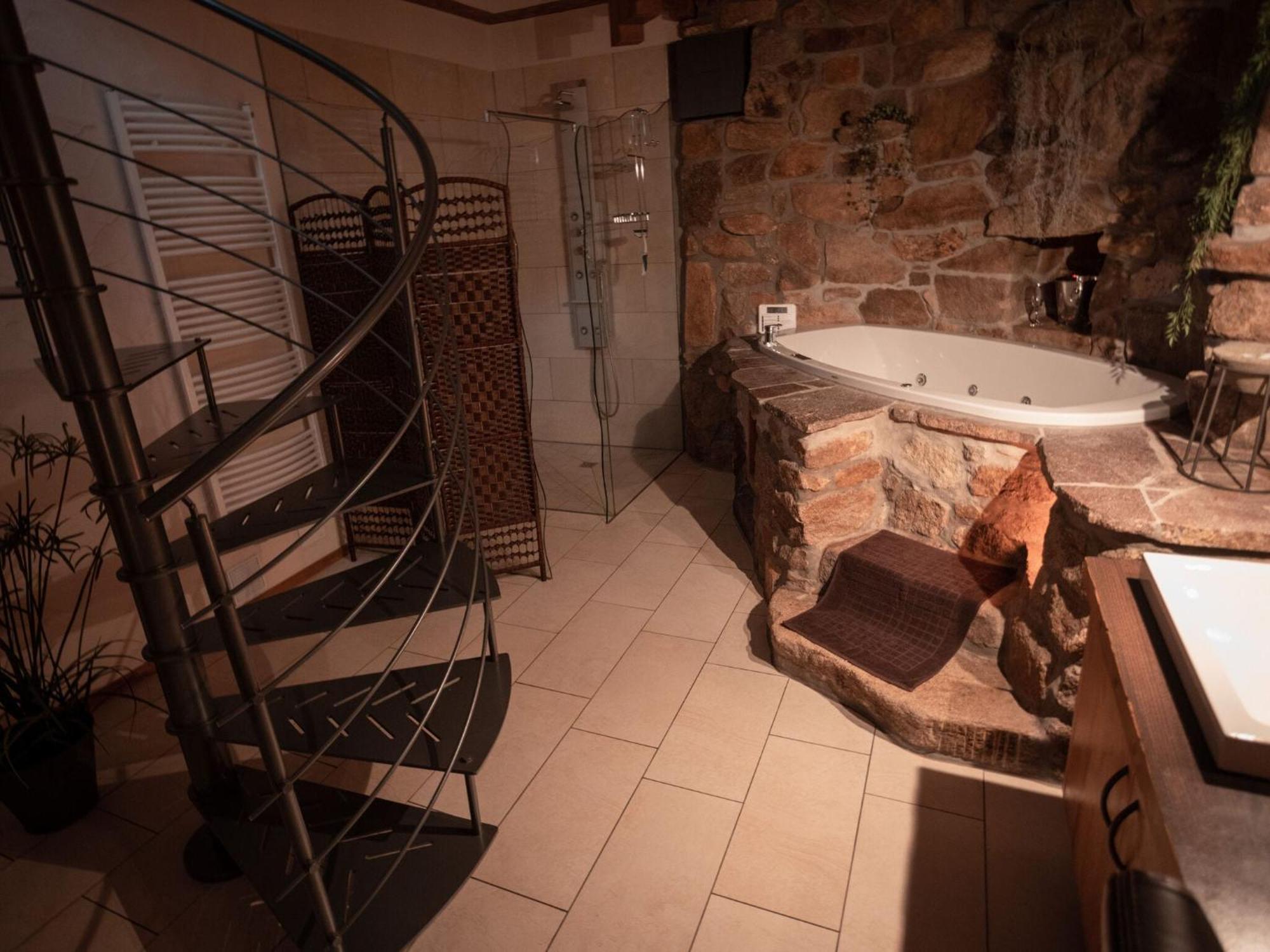 Holiday Home With Whirlpool And Sauna In וייכטאך מראה חיצוני תמונה